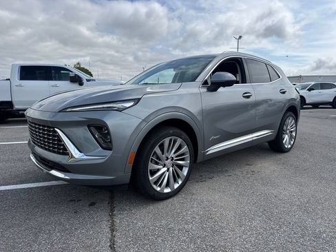 New 2026 Buick Envision Avenir AWD/4WD image 2
