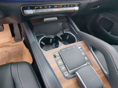 New 2025 Mercedes-Benz GLE 350 GLE 350 image 9