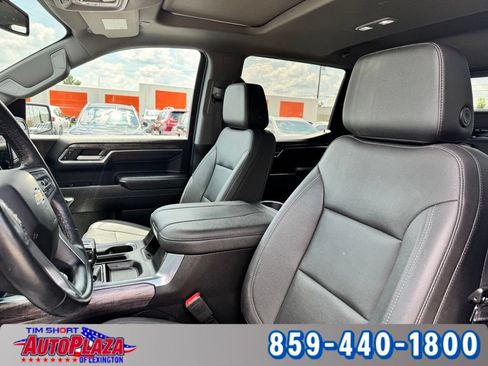 Used 2023 Chevrolet Silverado 1500 LTZ AWD/4WD image 34