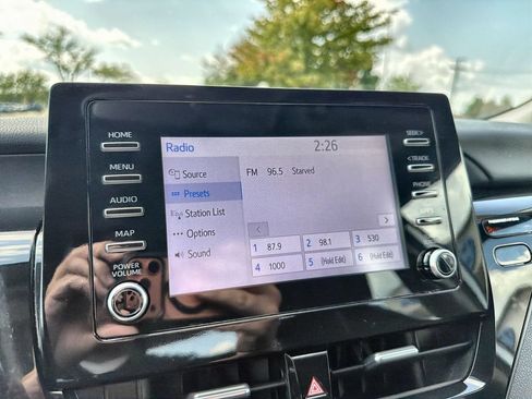 Used 2024 Toyota Camry SE FWD image 18