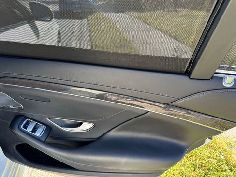 Used 2017 Mercedes-Benz S 550 S 550 Sedan 4D w/ Sport Package image 31