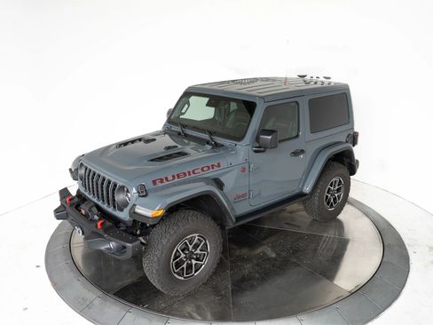 Used 2024 Jeep Wrangler Rubicon image 46