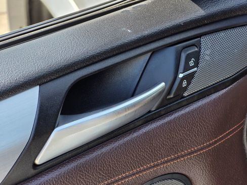 Used 2018 BMW X4 M40i AWD/4WD image 25