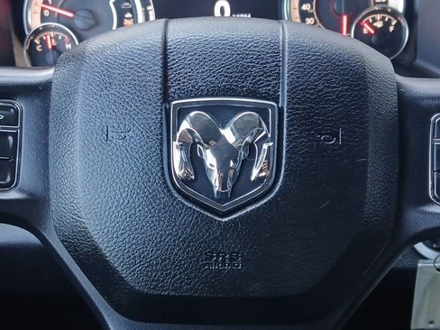 Used 2017 RAM 1500 Lone Star RWD image 5