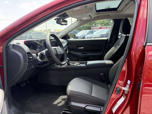 New 2026 Nissan Sentra SV w/ SV Convenience Package FWD image 10
