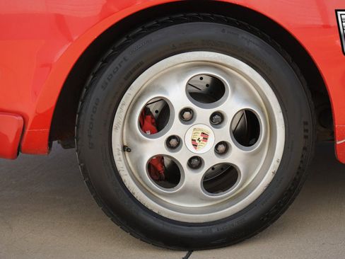 Used 1988 Porsche 944 Coupe image 8