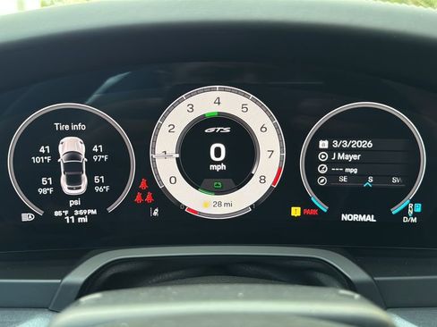 New 2026 Porsche 911 Targa 4 GTS image 9