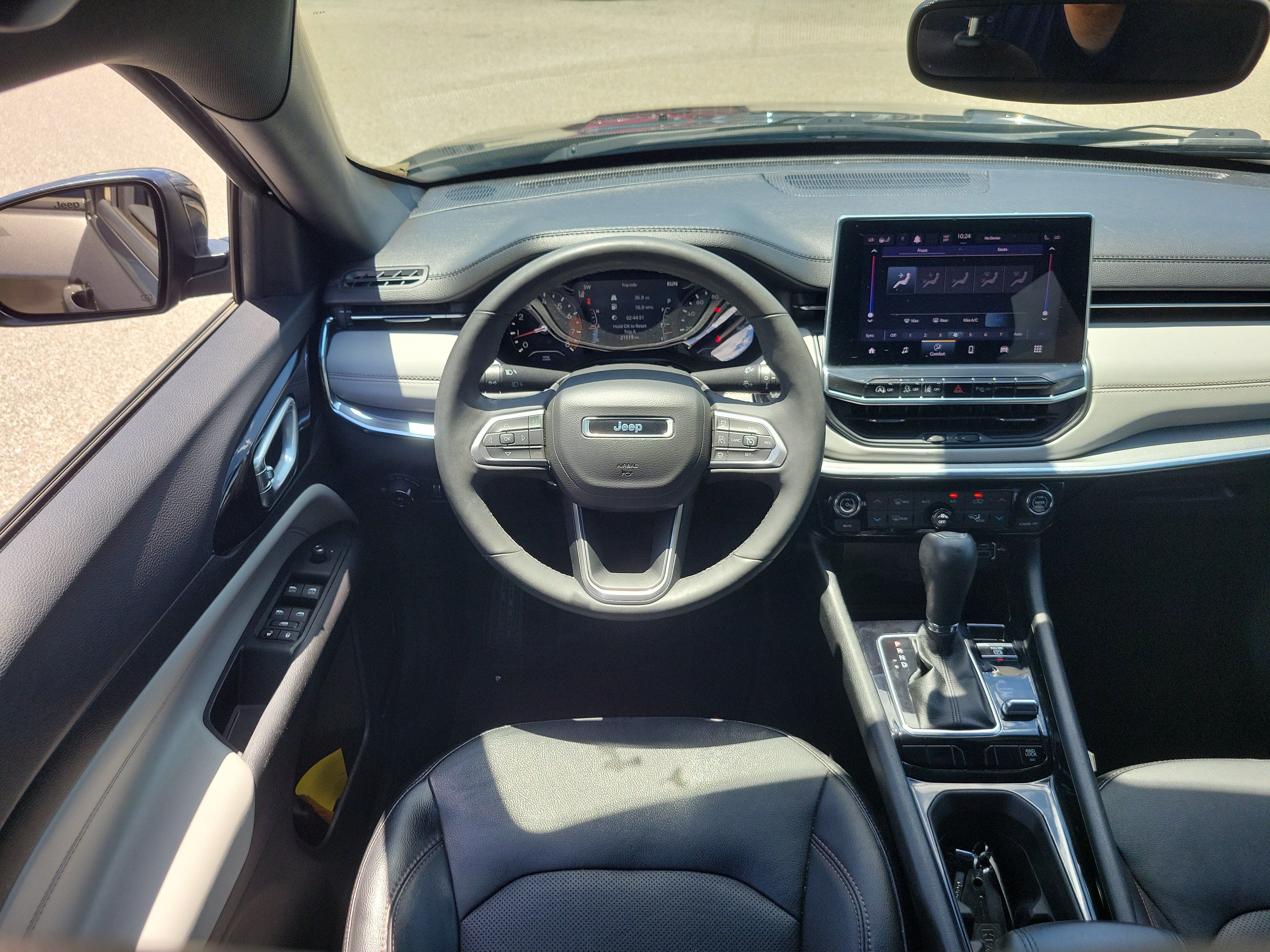 Used 2023 Jeep Compass Limited AWD/4WD image 18