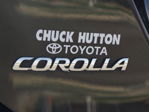 Used 2017 Toyota Corolla LE image 15