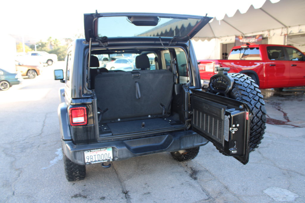 Used 2022 Jeep Wrangler Sport AWD/4WD image 10