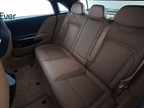 Used 2023 Lucid Air Touring image 8