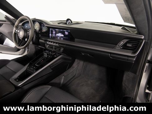 Used 2021 Porsche 911 Carrera 4S image 27