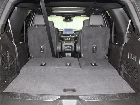 Used 2023 Chevrolet Tahoe RST w/ Luxury Package AWD/4WD image 8