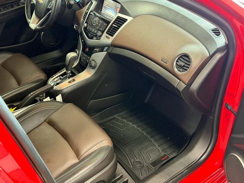 Used 2015 Chevrolet Cruze LTZ w/ Sun, Sound and Sport Package FWD image 20