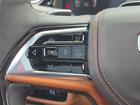 New 2025 Jeep Grand Cherokee Summit image 35