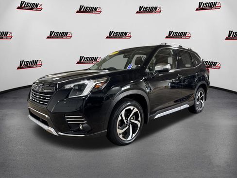 Used 2024 Subaru Forester Touring AWD/4WD image 1