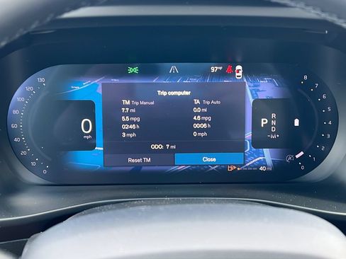 New 2026 Volvo XC40 B5 Plus w/ Climate Package AWD/4WD image 25