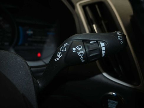 Used 2023 Ford Edge SEL AWD/4WD image 21