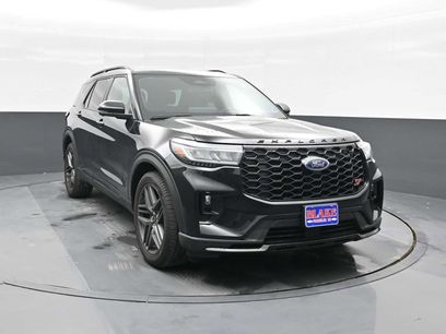 Used 2025 Ford Explorer ST