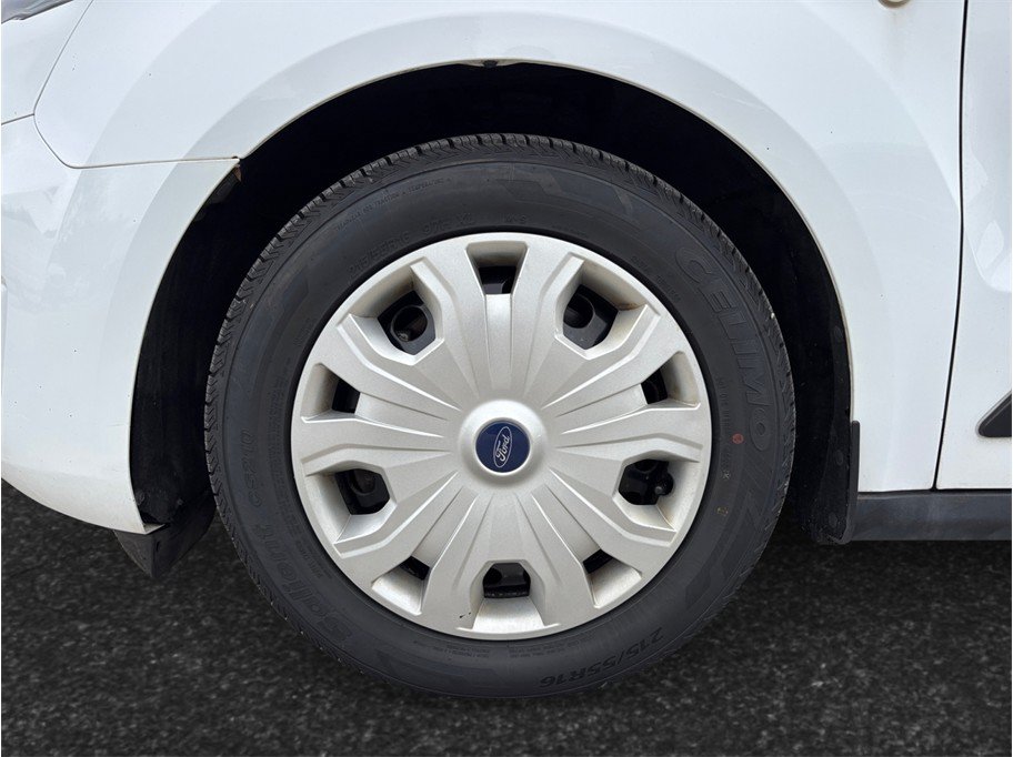 Used 2020 Ford Transit Connect XLT FWD image 13