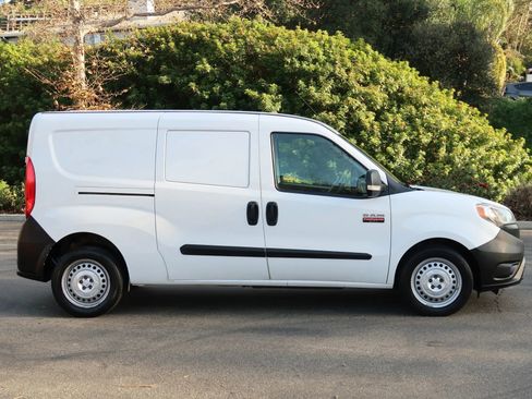 Used 2016 RAM ProMaster City Tradesman w/ Rear Back-up Camera Group image 6