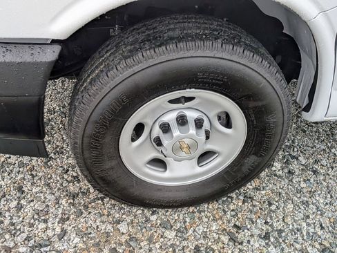 New 2025 Chevrolet Express 2500 w/ Driver Convenience Package image 11