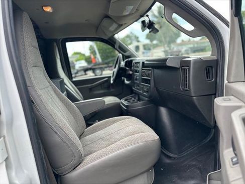 Used 2023 GMC Savana 2500 w/ Driver Convenience Package RWD image 14