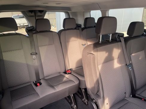 Used 2023 Ford Transit 350 XLT image 18