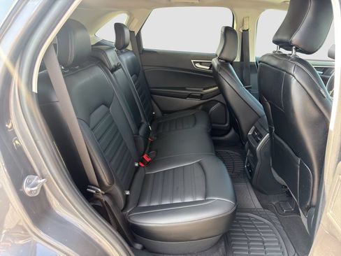 Used 2021 Ford Edge SEL w/ Convenience Package FWD image 29
