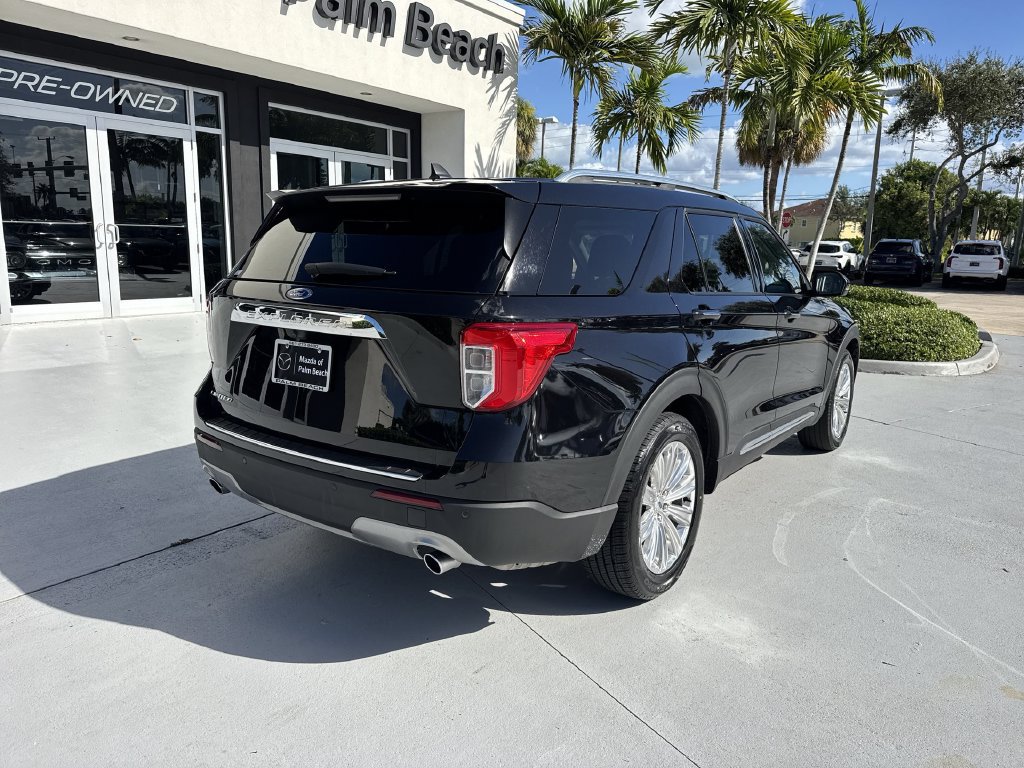 Used 2023 Ford Explorer Limited w/ Limited Technology Package RWD image 3