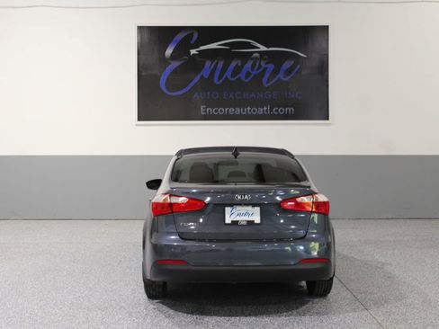 Used 2016 Kia Forte LX w/ LX Popular Package FWD image 4
