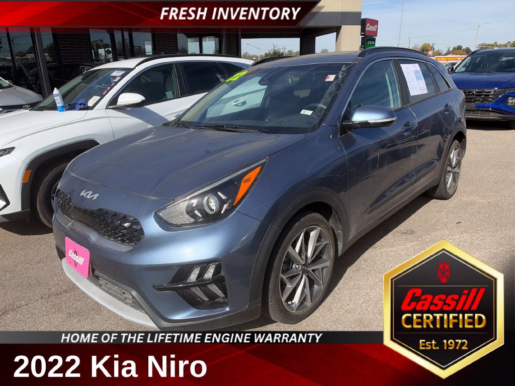 Used 2022 Kia Niro Touring Special Edition FWD 360° Tour