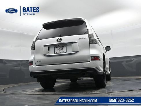 Used 2023 Lexus GX 460 Premium AWD/4WD image 43