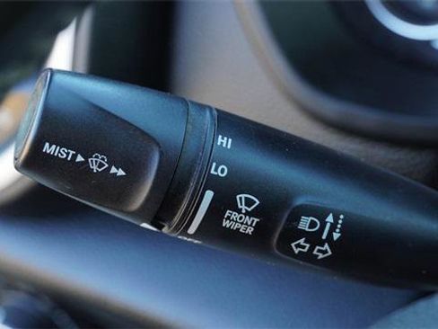 Certified 2022 RAM 1500 Big Horn image 28