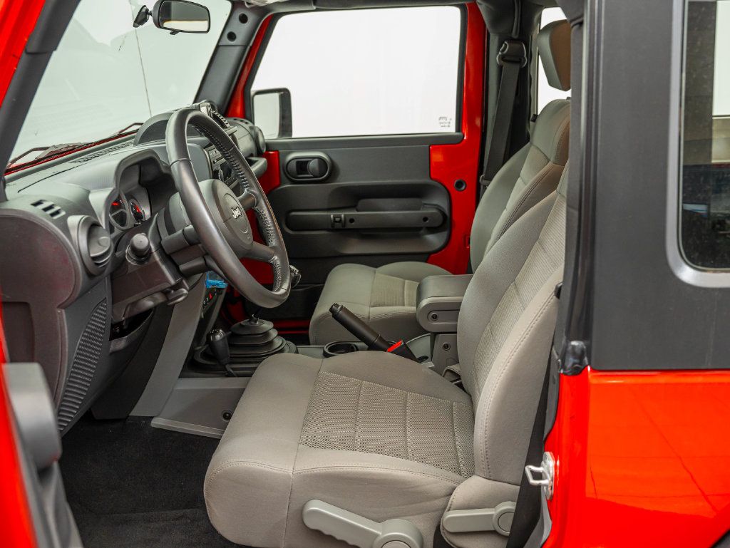 Used 2008 Jeep Wrangler Rubicon w/ Dual Top Group AWD/4WD image 19