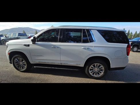 Used 2021 GMC Yukon SLT w/ Max Trailering Package AWD/4WD image 5