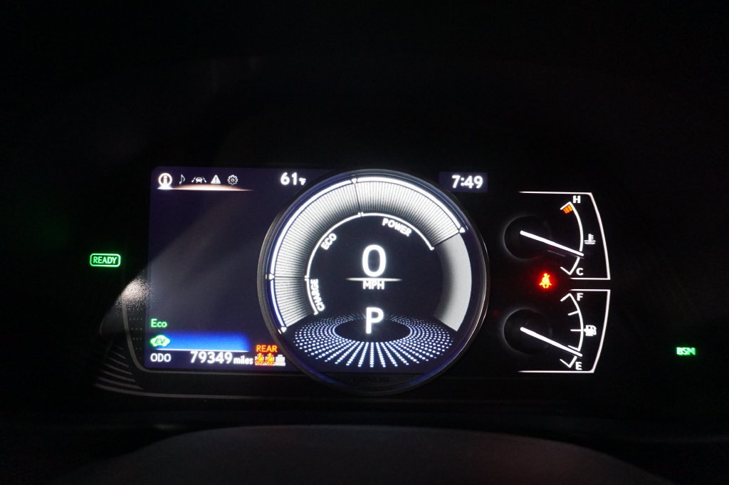 Used 2021 Lexus UX 250h w/ Accessory Package (Z2) AWD/4WD image 7