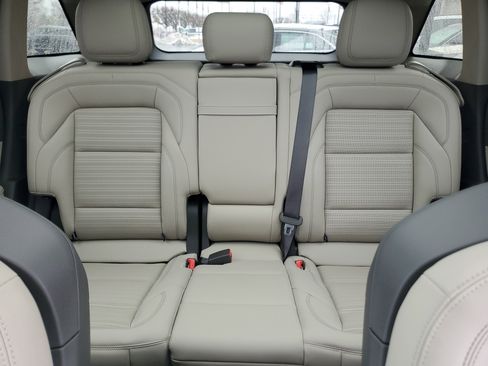 Certified 2024 Lincoln Nautilus Reserve w/ Equipment Group 202A image 20