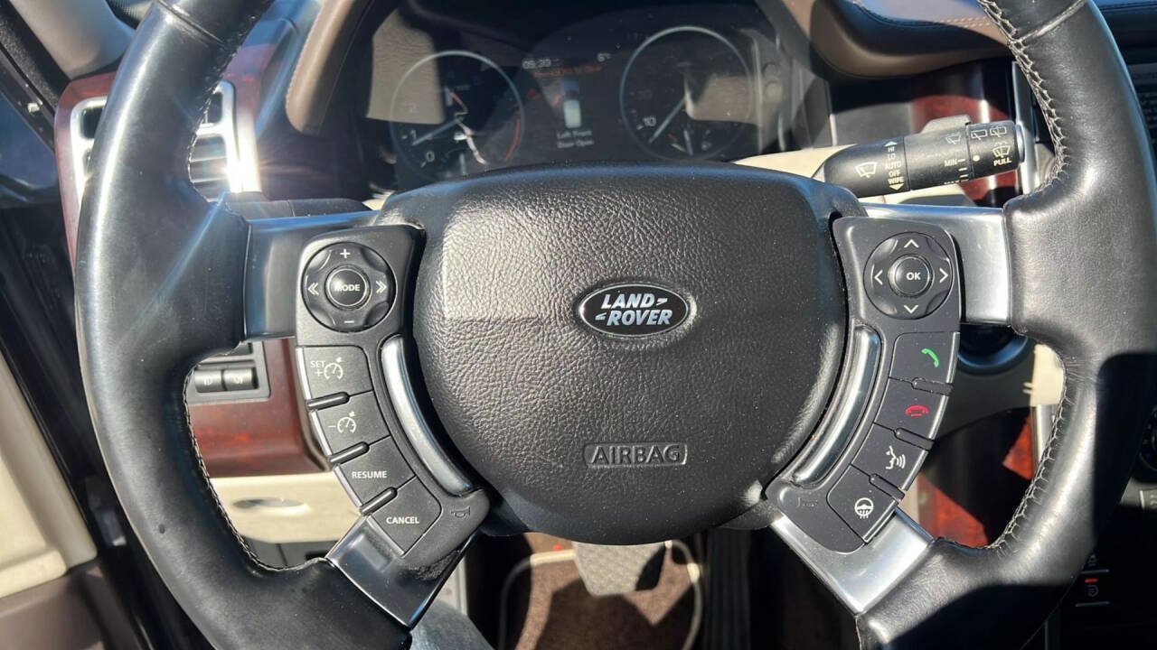 Used 2011 Land Rover Range Rover HSE AWD/4WD image 15