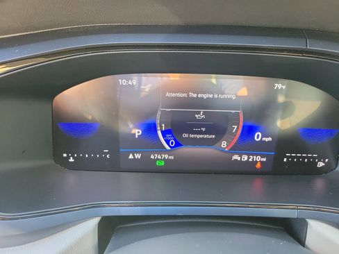 Used 2024 Volkswagen Taos SE image 13