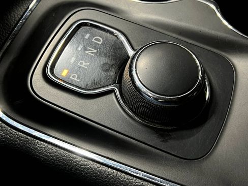 Used 2017 Dodge Durango R/T AWD/4WD image 33