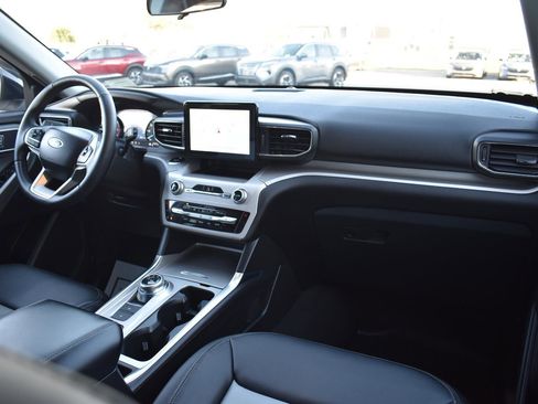 Used 2024 Ford Explorer XLT w/ Equipment Group 202A image 62