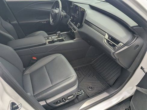 Used 2026 Lexus RX 350 w/ Convenience Package AWD/4WD image 12