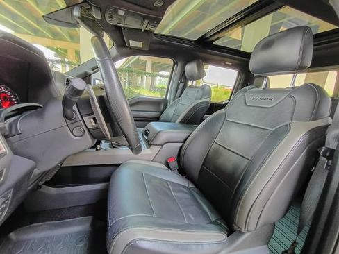 Used 2017 Ford F150 Raptor w/ Equipment Group 802A Luxury AWD/4WD image 33