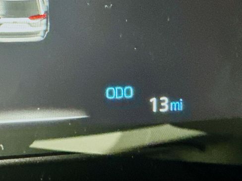 Used 2025 Toyota RAV4 XLE w/ Convenience Package image 19