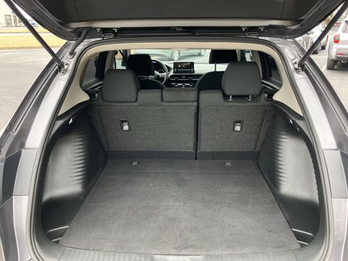 Certified 2025 Honda HR-V LX image 33