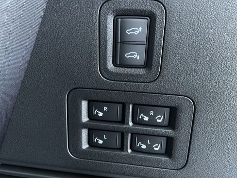 New 2026 Nissan Armada Platinum Reserve image 20