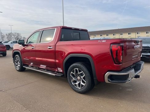 New 2026 GMC Sierra 1500 SLT w/ SLT Premium Plus Package image 8