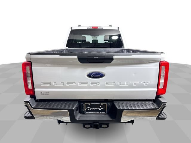 Used 2025 Ford F250 XLT AWD/4WD image 7