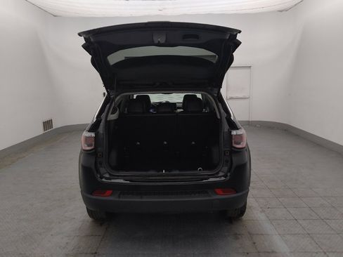 Used 2022 Jeep Compass Latitude w/ Convenience Group image 29